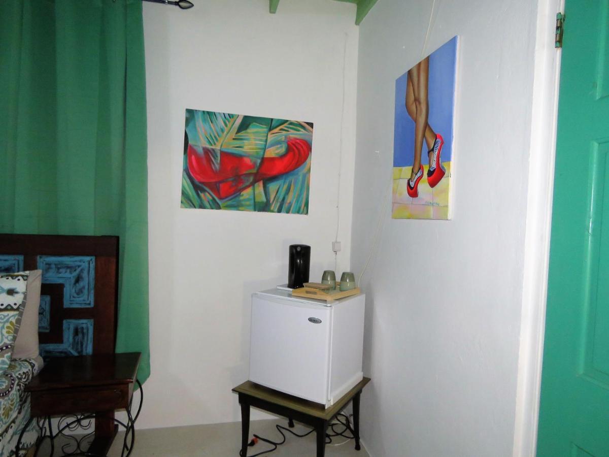 Artist Room Curacao Виллемстад Экстерьер фото